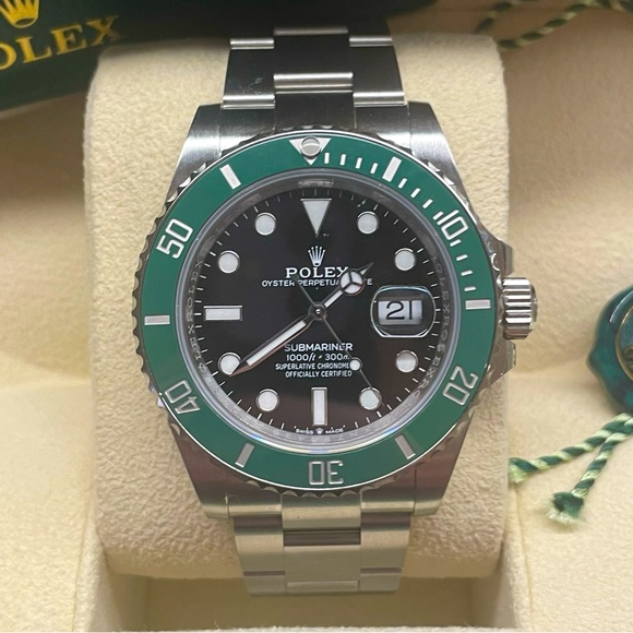 Submariner Starbucks - Picture 1 of 6